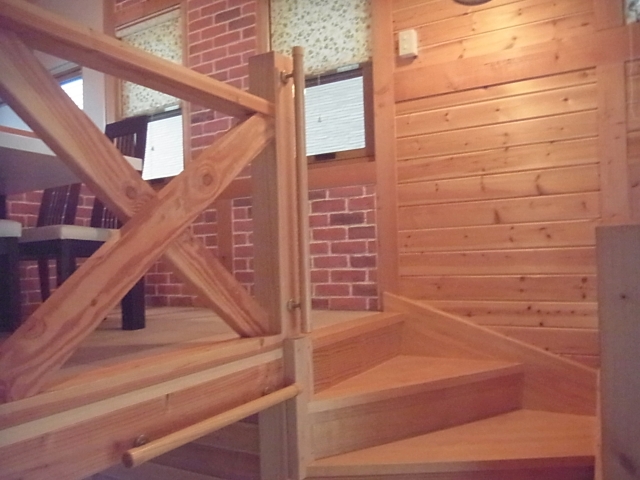 平屋にスキップフロアを作る魅力とは？空間を最大限に活用するおしゃれな間取り術 アイキャッチ